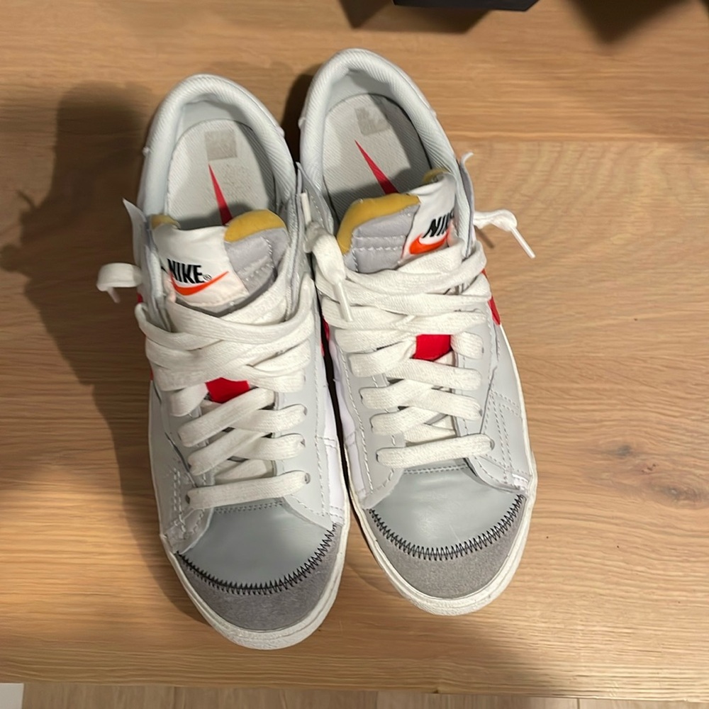 Men’s shoes